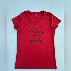 Alo Coolfit Short Sleeve Top. Women's Size Small. 100% Polyester. Color Red.